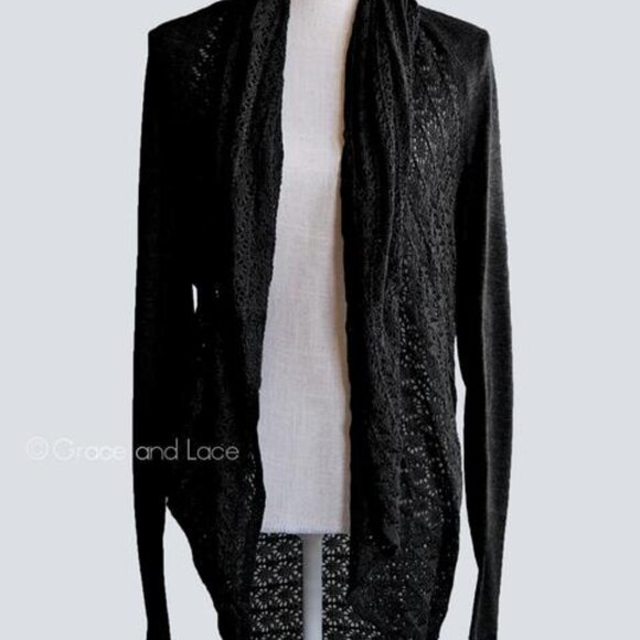 Grace & Lace Light Weight Two-Fit Knit Cardigan Black One-Size L - Picture 2 of 7